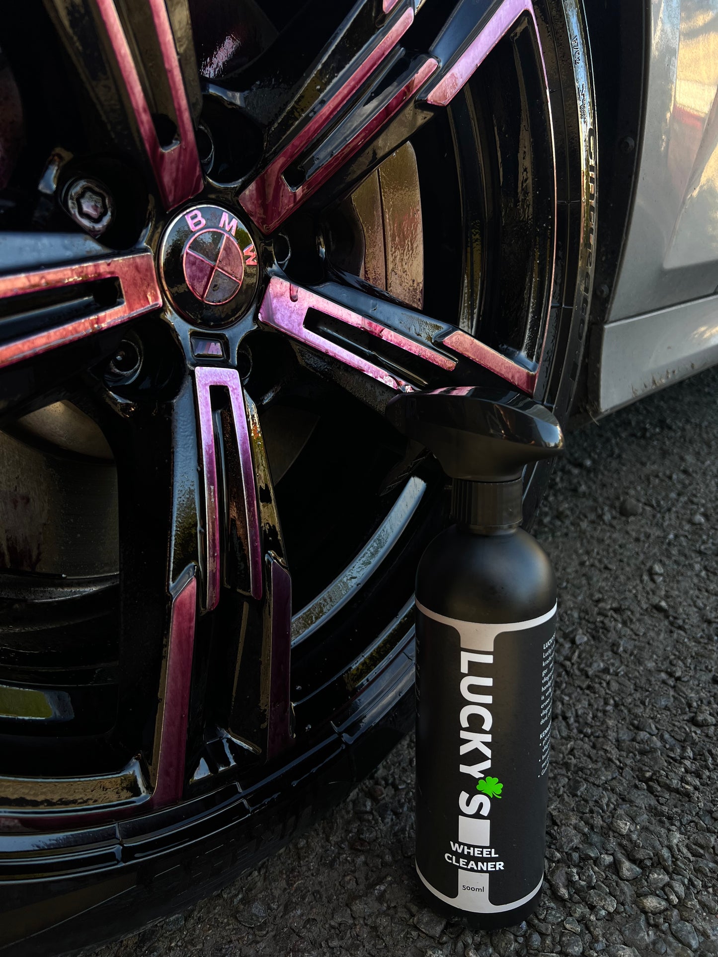 Wheel cleaner - 500ml-Wheel cleaner-Lucky’s car care Lucky’s Wheel Cleaner & De-Ironizer (500ml) – a powerful 2-in-1 formula designed to remove brake dust, road grime, and iron particles from wheels and paintwork. This reactive cleaner dissolves contaminants on contact, turning purple as it breaks down embedded iron for a deep, effortless clean. Safe and effective for all wheel types and painted surfaces.