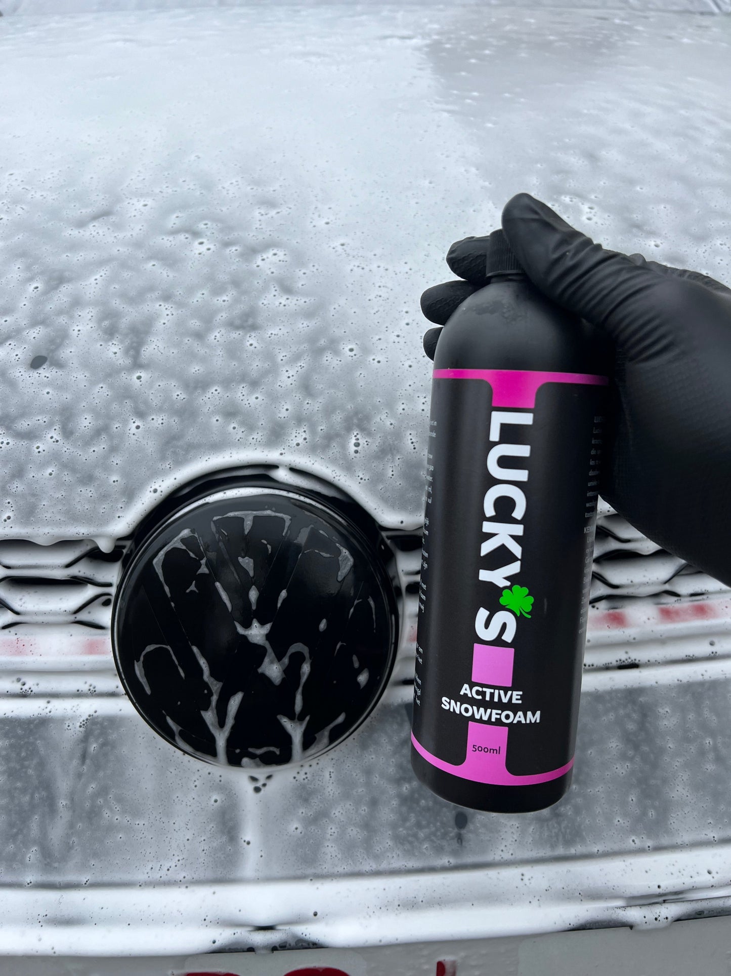 Active snowfoam 500ml-Active snowfoam-Lucky’s car care Lucky’s Active Snow Foam (500ml) surrounded by thick foam – the ultimate pre-wash solution. This high-foaming formula clings to the surface, breaking down dirt and grime for a safe, scratch-free wash. Perfect for achieving a deep clean with ease!