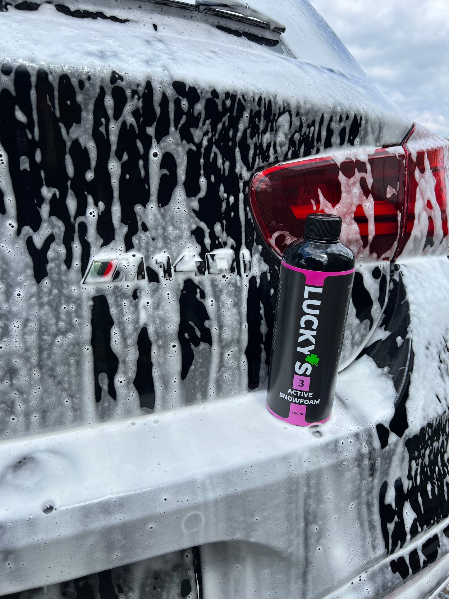 Active snowfoam