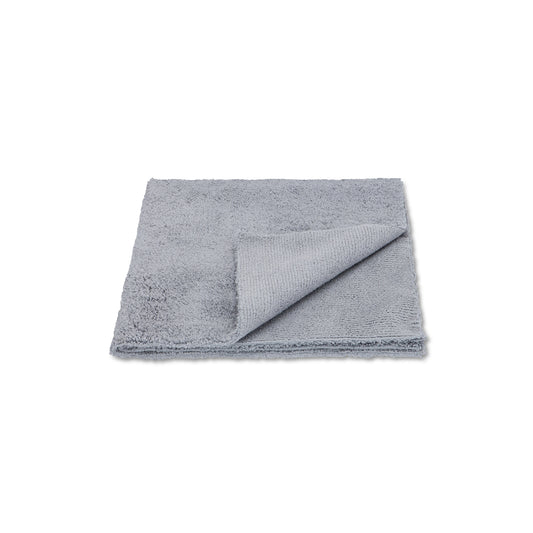 dgeless microfiber towel for polishing and wiping without scratches.